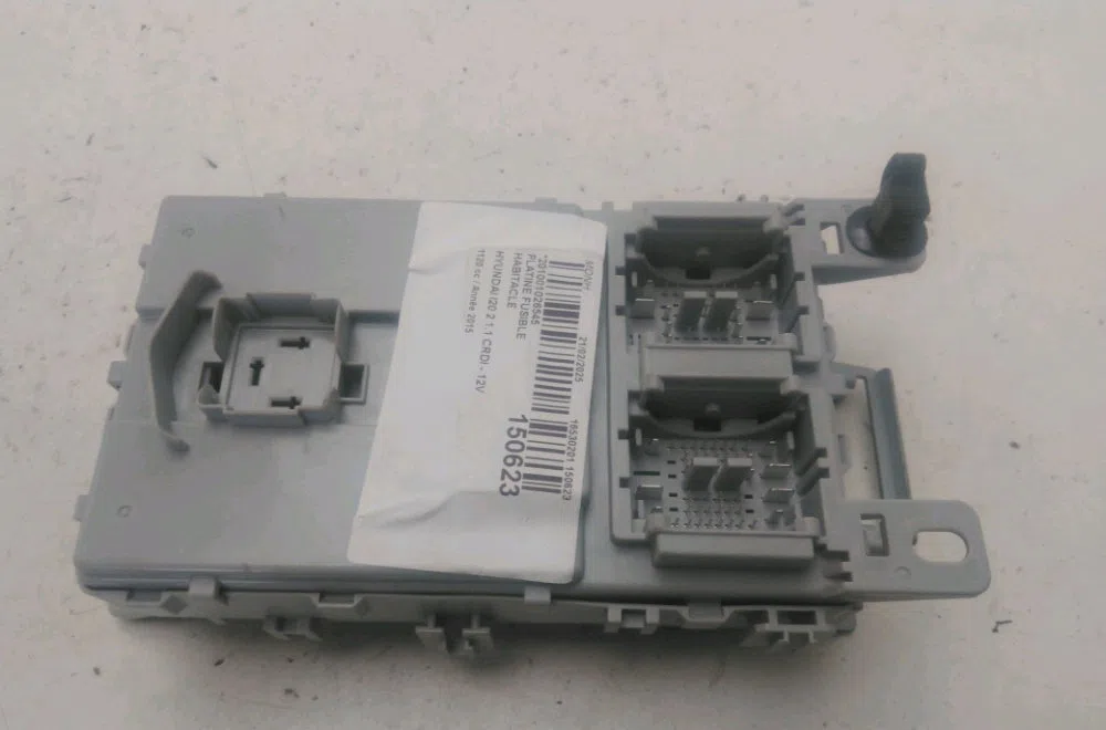 Platine fusible habitacle Hyundai I20 II (GB, IB) 1.1 crdi (2014) occasion