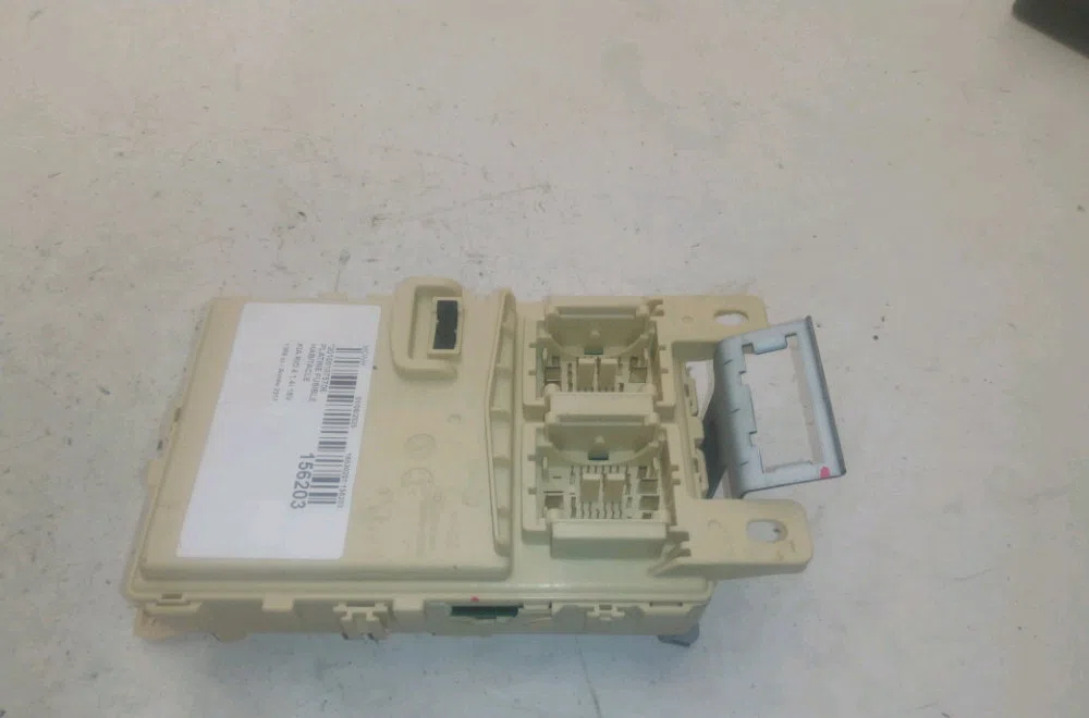 Platine fusible habitacle Kia RIO IV (YB, SC, FB) 1.4 (2017) occasion