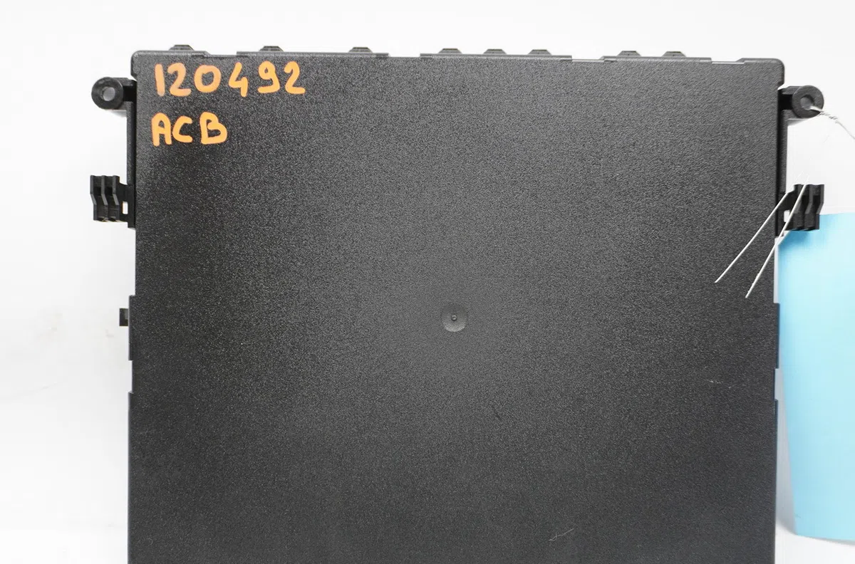 Platine fusible habitacle Mercedes-benz CLASSE B Sports Tourer (W245) B 180 cdi (245.207) (2005-2011) 5 portes occasion