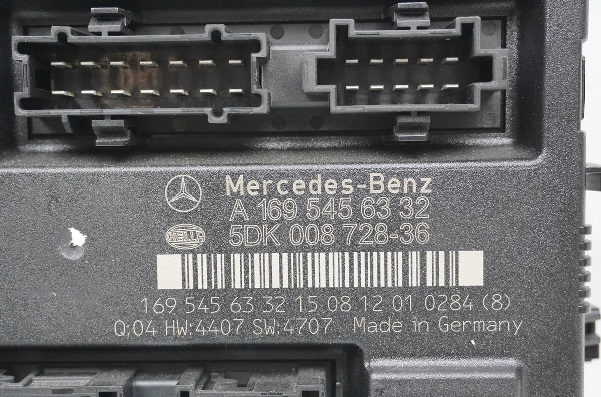 Platine fusible habitacle Mercedes-benz CLASSE B Sports Tourer (W245) B 200 (245.233) (2005-2011) occasion