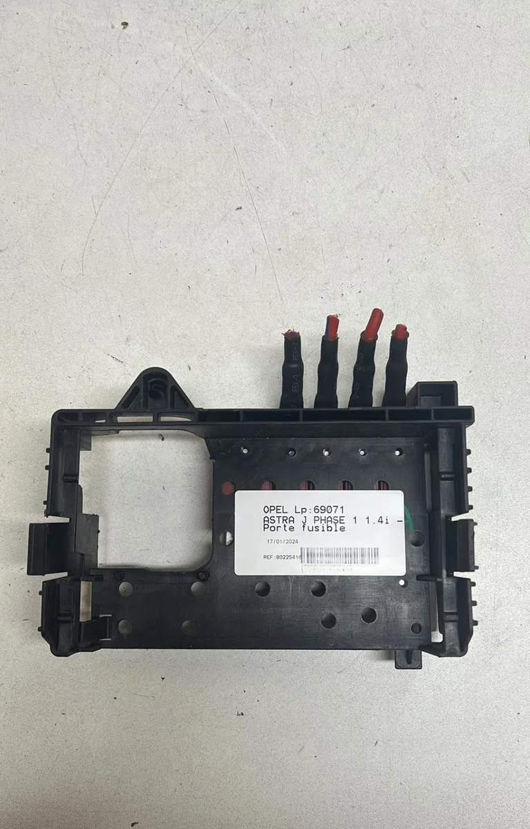 Platine fusible habitacle Opel ASTRA J (P10) 1.4 (68) (2009-2015) occasion