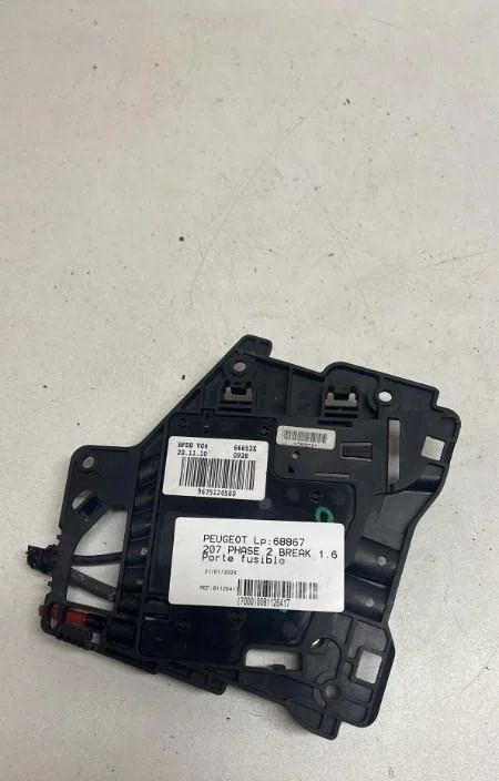 Platine fusible habitacle Peugeot 207 SW (WK_) 1.6 hdi (2007-2012) 5 portes occasion