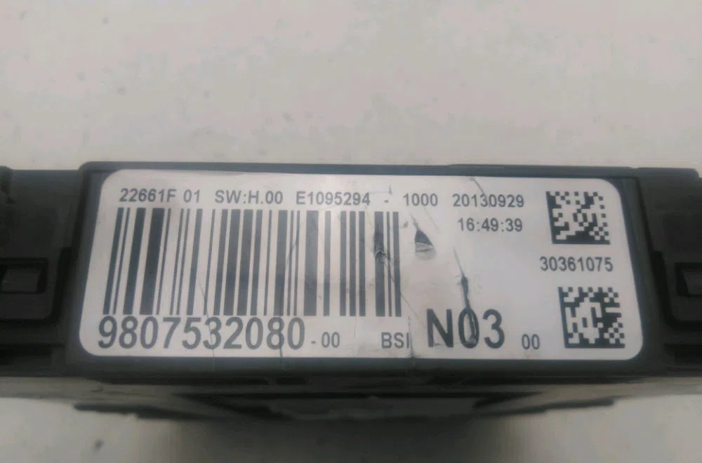 Platine fusible habitacle Peugeot 208 I (CA_, CC_) 1.6 (2012) occasion