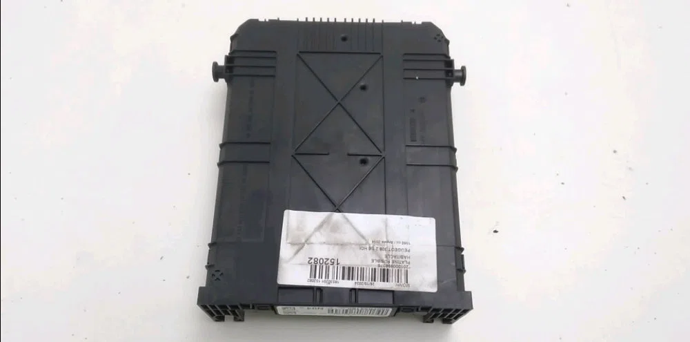 Platine fusible habitacle PEUGEOT 308 2 2014 occasion