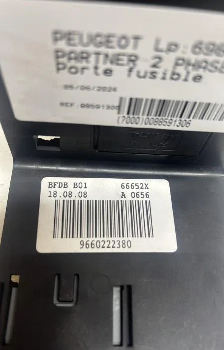 Platine fusible habitacle Peugeot PARTNER Camionnette-Monospace 1.6 hdi (2008) occasion