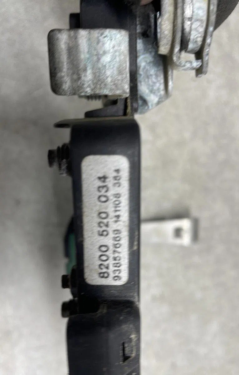 Platine fusible habitacle Renault CLIO II (BB_, CB_) 1.4 16v (b-cb0p, bb13) (2000-2008) 5 portes occasion
