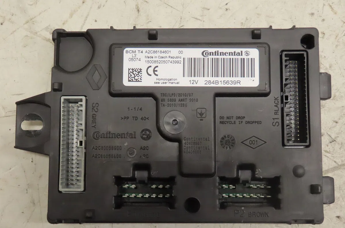Platine fusible habitacle Renault CLIO IV (BH_) 1.5 dci 75 (2012) 5 portes occasion