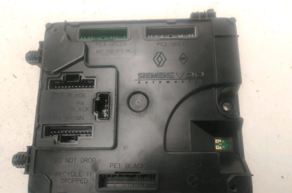 Platine fusible habitacle Renault LAGUNA III (BT0-1) 1.5 dci (bt00, bt0a, bt0t, bt1j) (2007-2015) 5 portes occasion