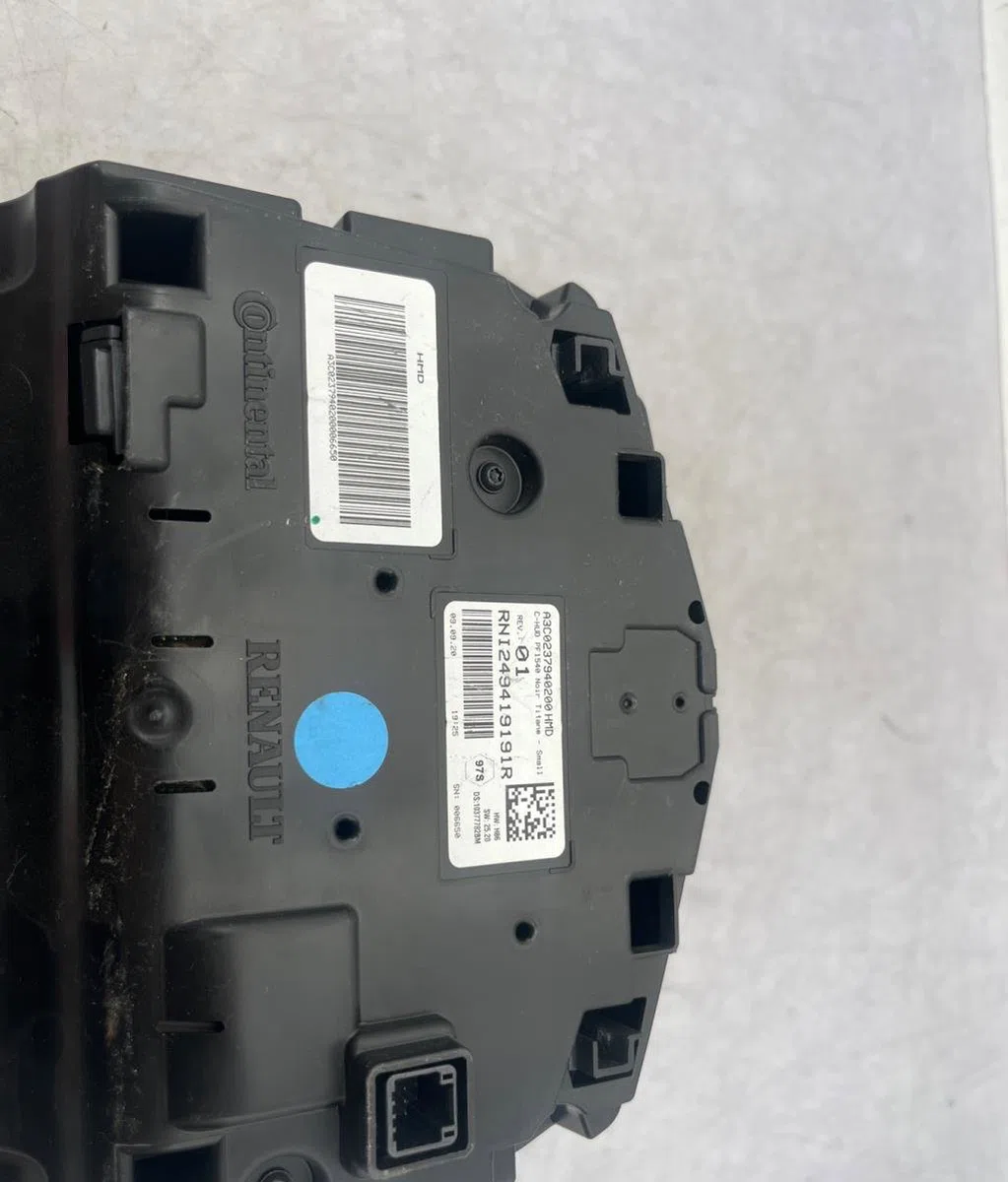 Platine fusible habitacle RENAULT MEGANE 4 PHASE 1 BREAK occasion