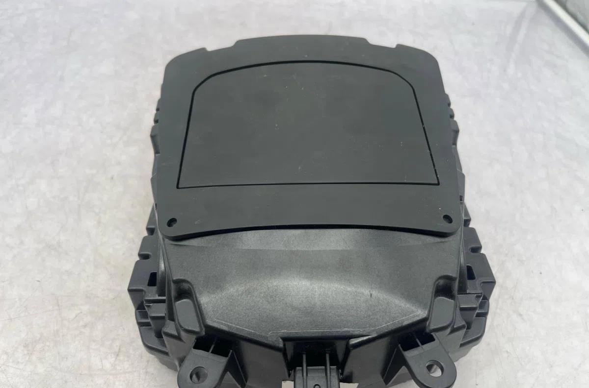 Platine fusible habitacle RENAULT MEGANE 4 PHASE 1 BREAK occasion
