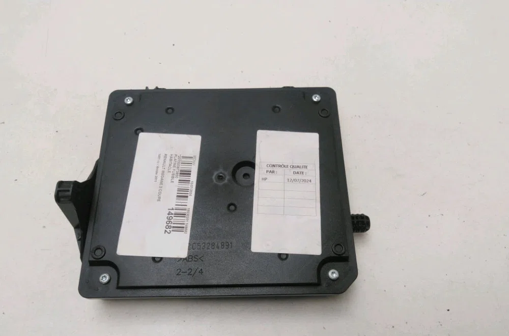 Platine fusible habitacle Renault MEGANE III Coupé (DZ0-1_) 1.5 dci (dz0c, dz1a) (2008-2015) occasion
