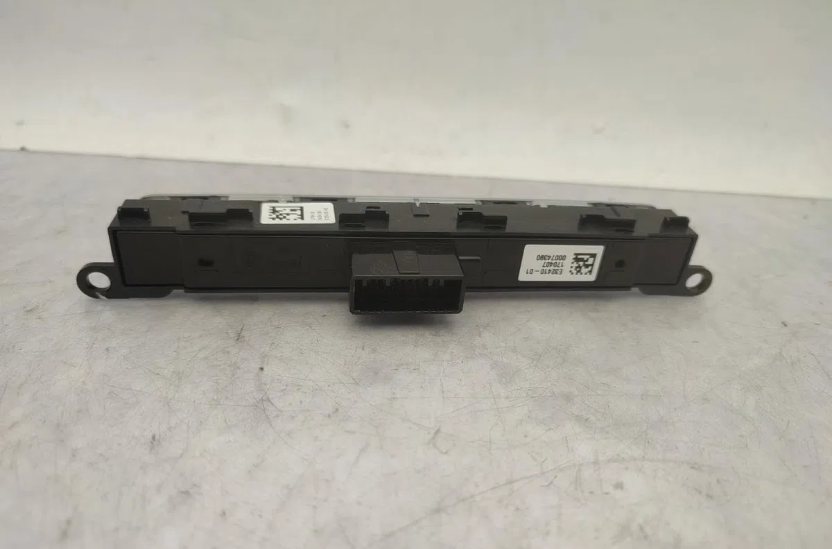 Platine fusible habitacle RENAULT SCENIC 4 occasion