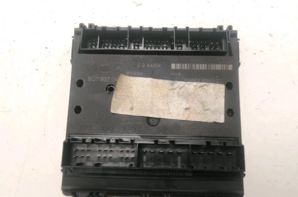 Platine fusible habitacle Seat IBIZA III (6L1) 1.9 tdi (2002-2009) 5 portes occasion
