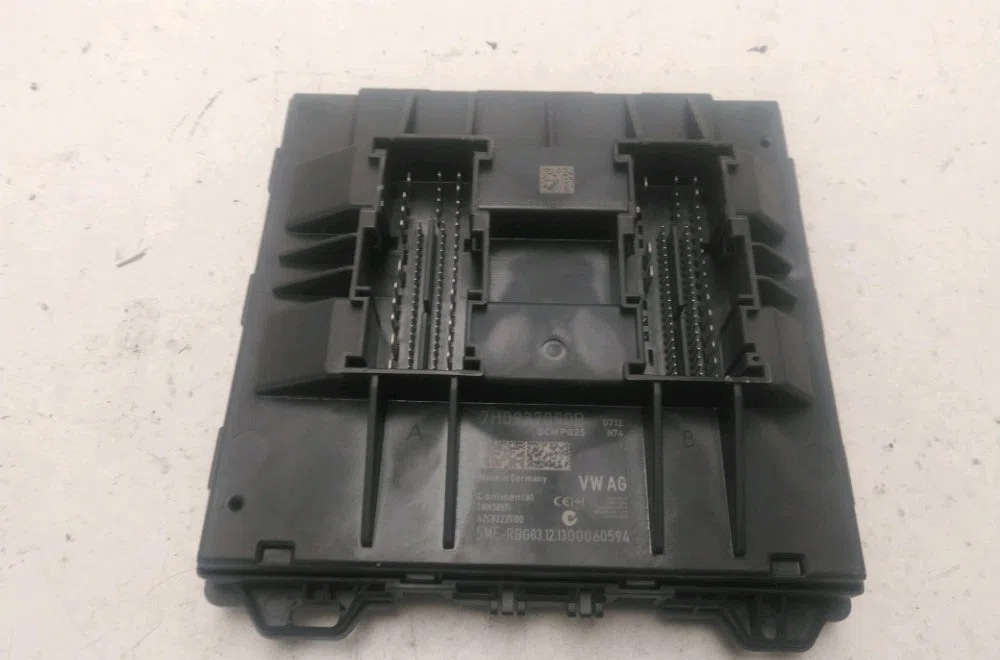 Platine fusible habitacle Skoda RAPID Spaceback (NH1) 1.6 tdi (2012-2019) occasion