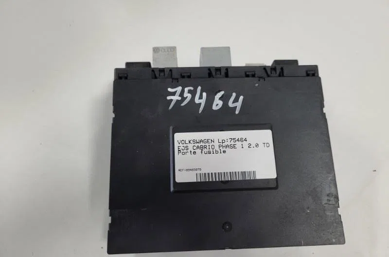 Platine fusible habitacle VOLKSWAGEN EOS CABRIO PHASE 1 occasion