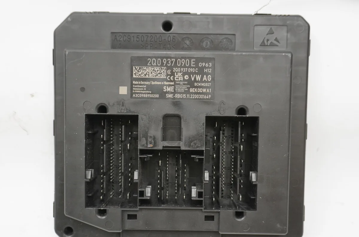 Platine fusible habitacle Volkswagen POLO VI (AW1, BZ1, AE1) 1.0 tsi (2017) occasion