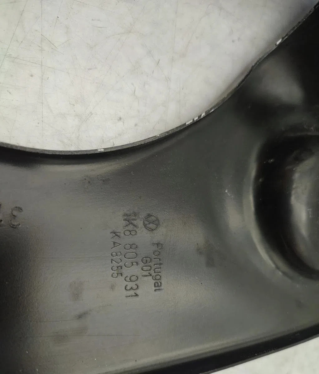 Platine fusible habitacle VOLKSWAGEN SCIROCCO 3 PHASE 1 COUPE occasion