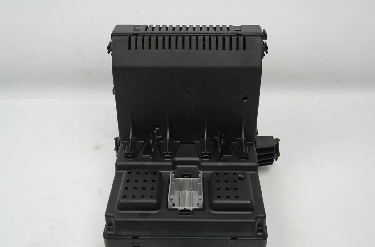 Platine fusible habitacle Volvo V70 II (285) D5 awd (2002-2007) occasion