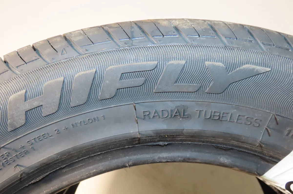 Pneumatiques Opel AGILA (B) (H08) 1.0 (f68) (2008-2011) occasion