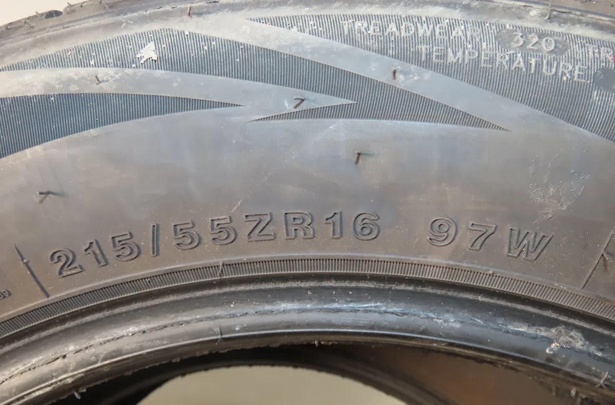 Pneumatiques Peugeot 5008 (0U_, 0E_) 1.6 hdi (2010-2017) 5 portes occasion