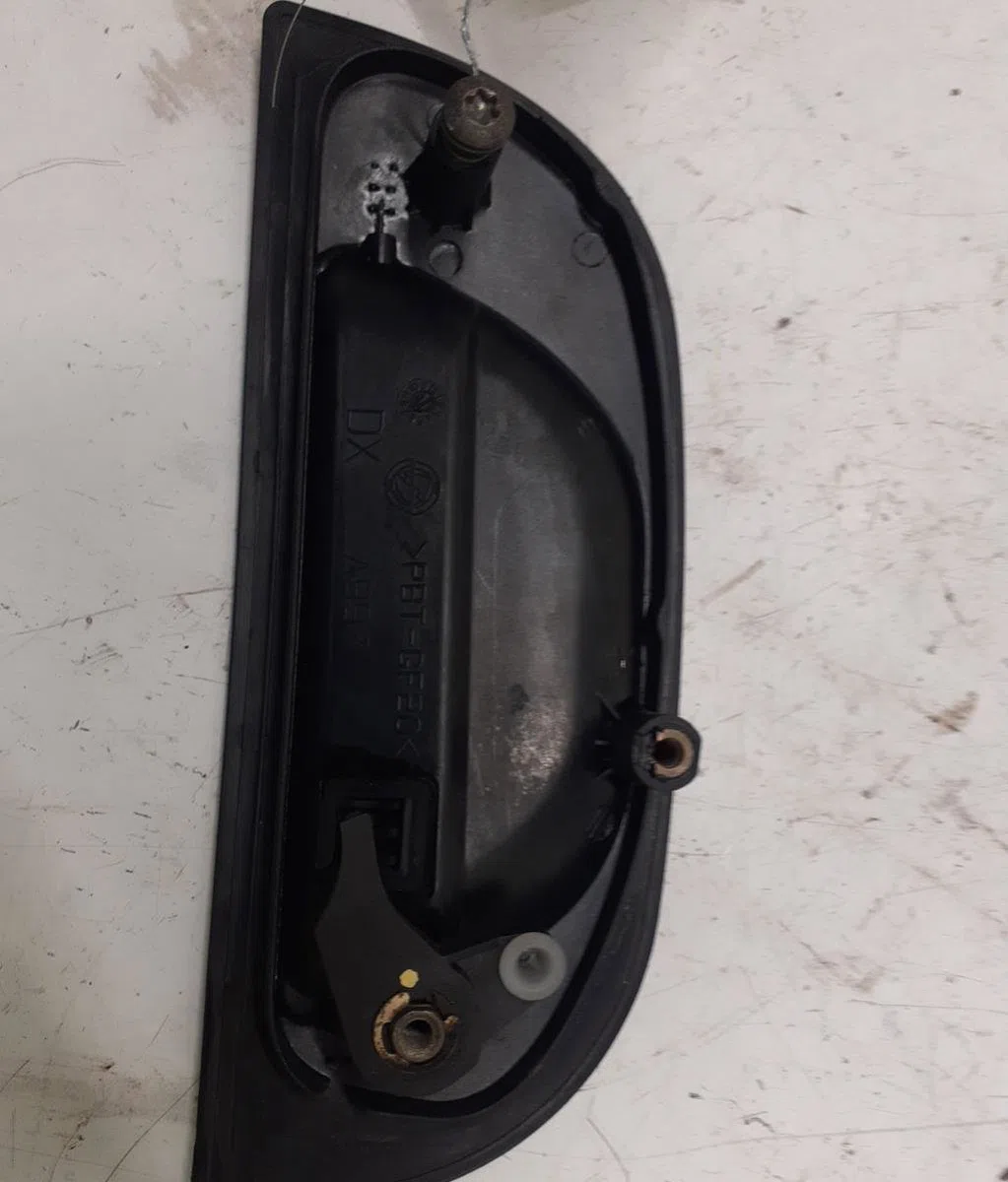 Poignee ext porte ard Alfa romeo 147 (937_) 1.9 jtd (937.axd1a, 937.bxd1a) (2001-2010) occasion