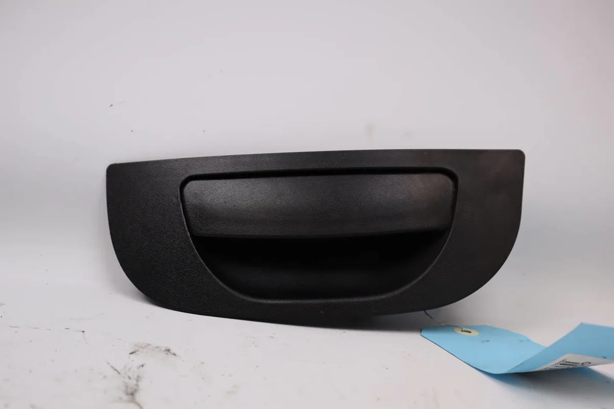 Poignee ext porte ard Alfa romeo 147 (937_) 1.9 jtdm 16v (937.axn1b, 937.bxn1b) (2004-2010) occasion