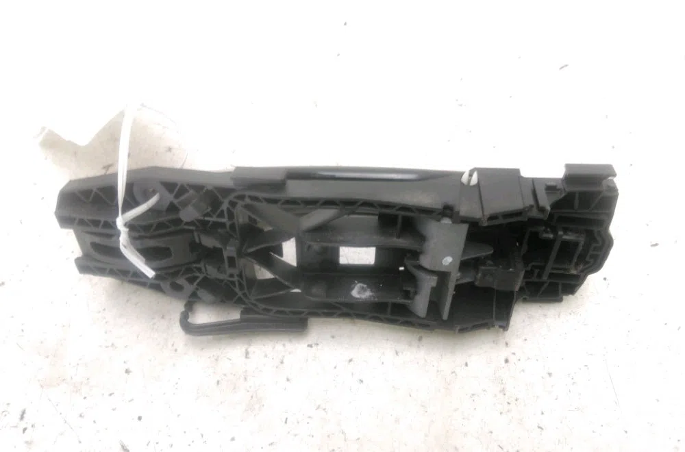 Poignee ext porte ard Audi Q3 (F3B) 35 tdi (2018) occasion