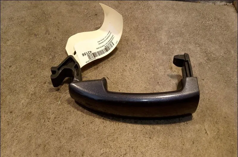Poignee ext porte ard Citroen C4 GRAND PICASSO I (UA_) 1.6 hdi (2006-2011) 5 portes occasion