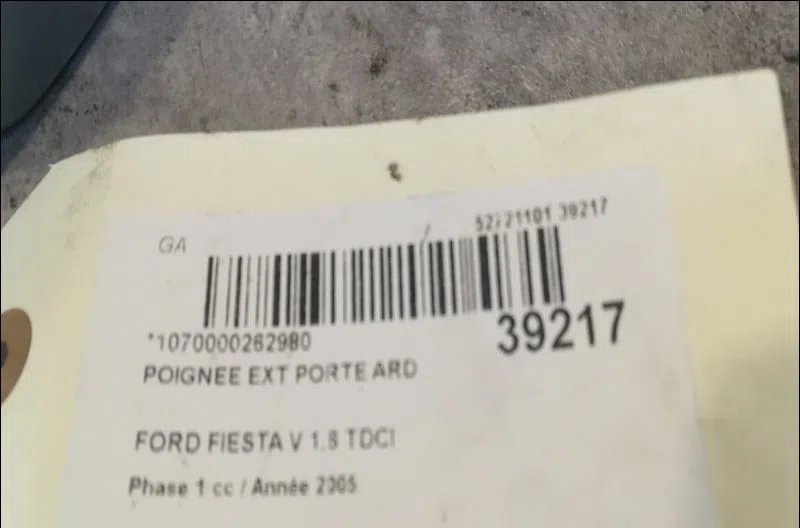Poignee ext porte ard Ford FIESTA V (JH_, JD_) 1.6 tdci (2004-2008) occasion