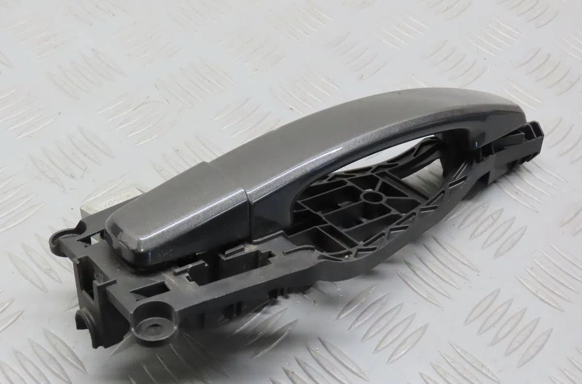 Poignee ext porte ard Opel CORSA D (S07) 1.3 cdti (l08, l68) (2006-2014) 5 portes occasion