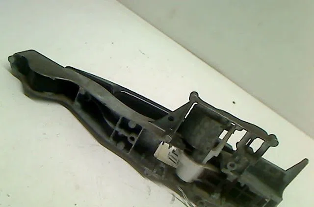 Poignee ext porte ard Peugeot 207 SW (WK_) 1.6 hdi (2007-2012) occasion