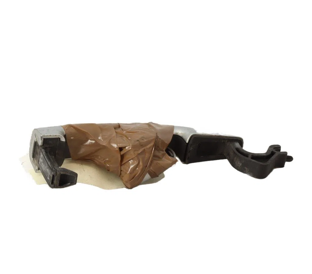 Poignee ext porte ard Peugeot 3008 Monospace (0U_) 1.6 hdi (2009-2016) 5 portes occasion