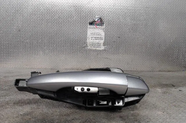 Poignee ext porte ard PEUGEOT 5008 2  5008 2 PHASE 1 occasion