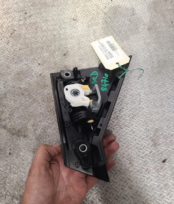 Poignee ext porte ard RENAULT CLIO 5 HYB  CLIO 5 HYB occasion