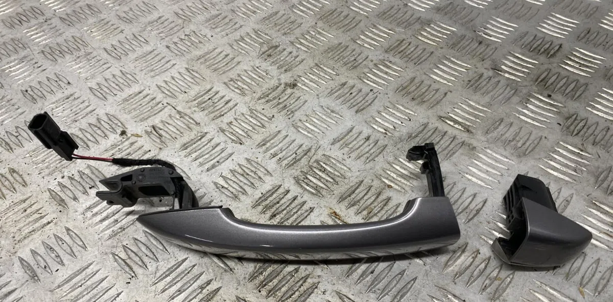 Poignee ext porte ard RENAULT SCENIC 4 occasion