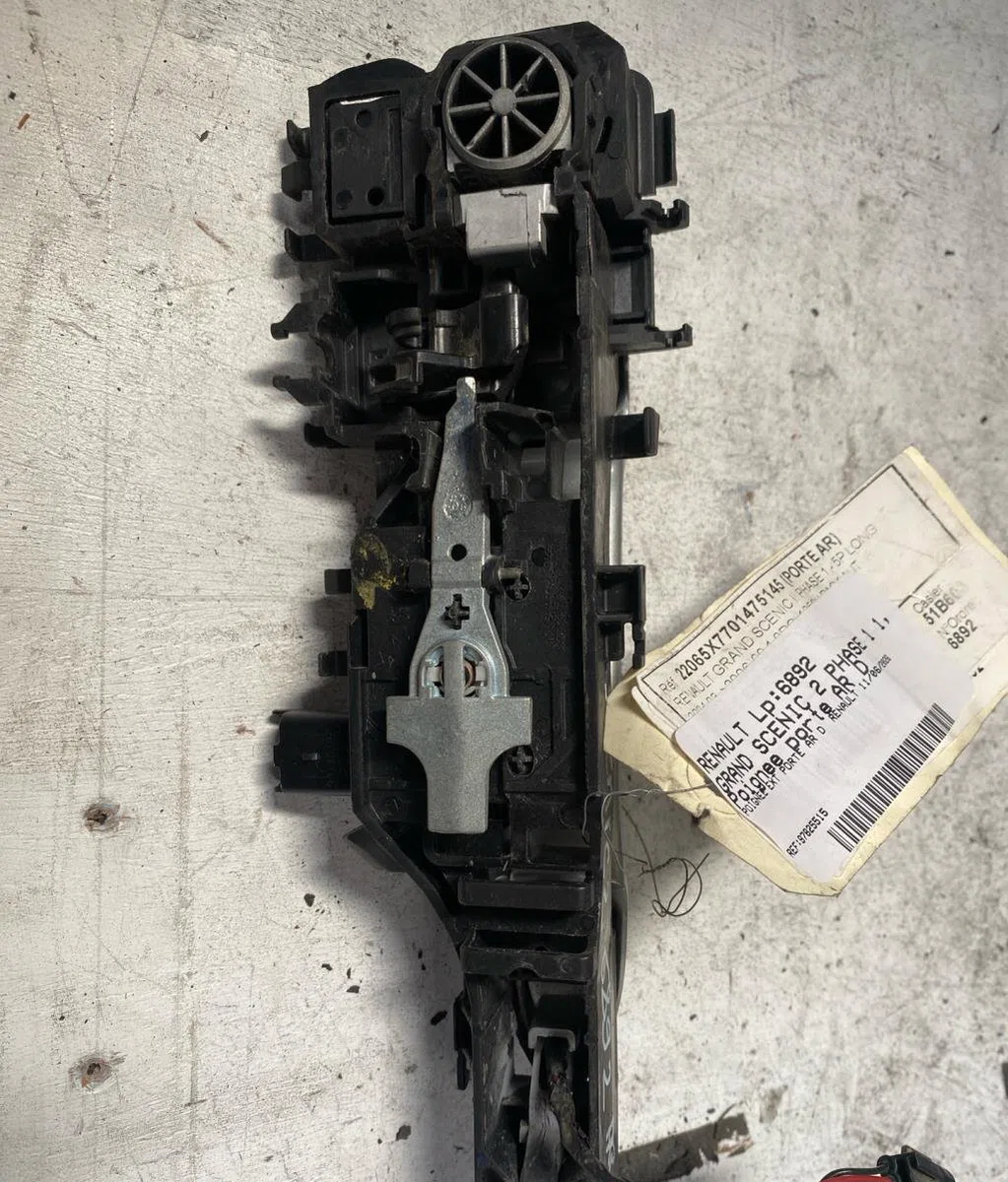 Poignee ext porte ard Renault SCÉNIC II (JM0-1_) 1.9 dci (2003-2008) occasion