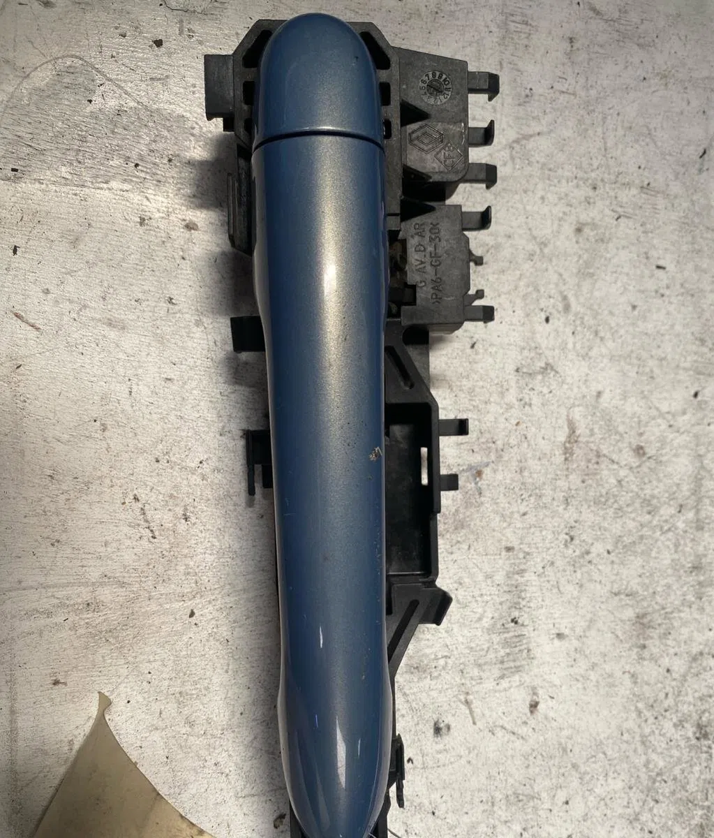 Poignee ext porte ard Renault SCÉNIC II (JM0-1_) 1.9 dci (2003-2008) occasion