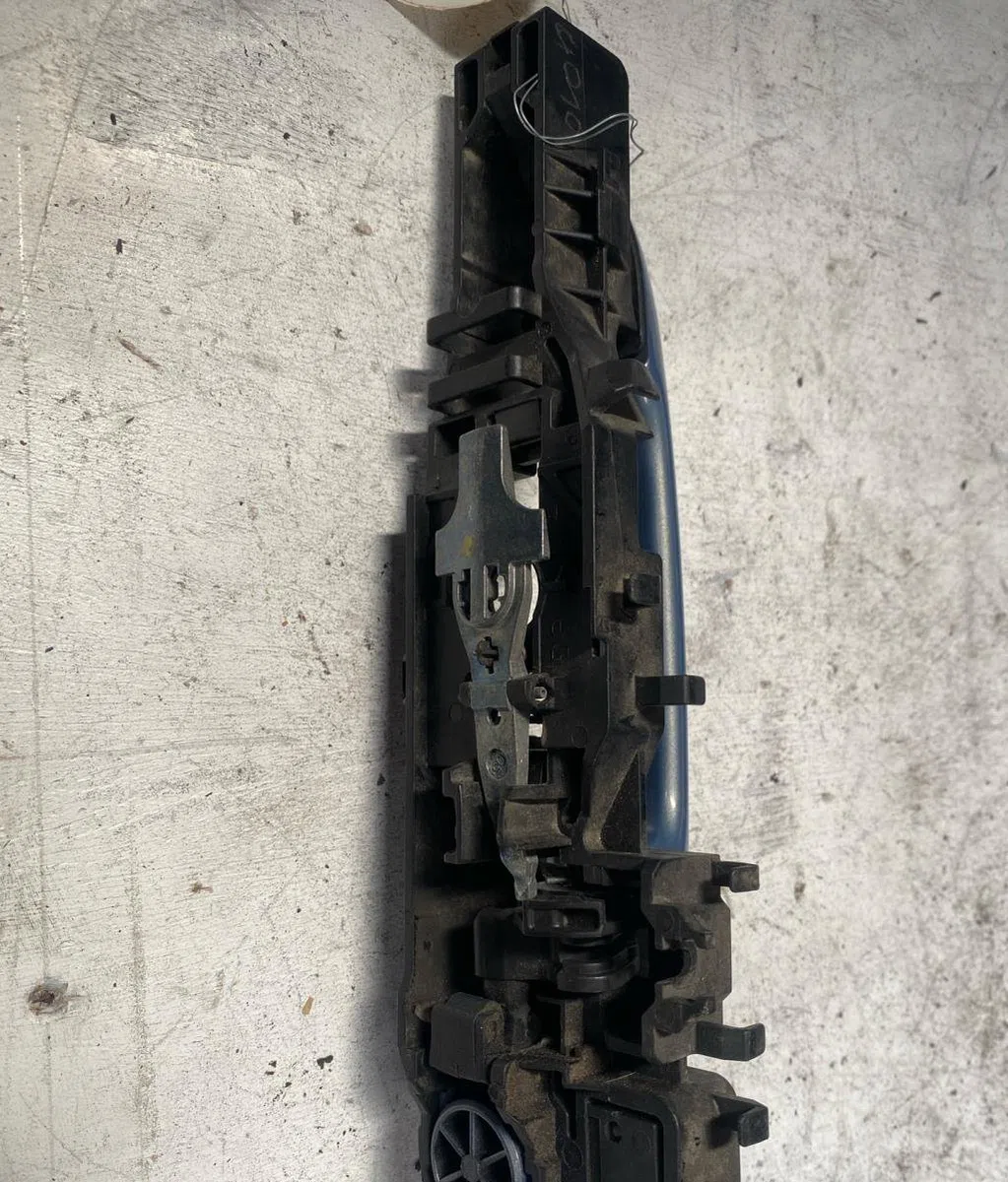 Poignee ext porte ard Renault SCÉNIC II (JM0-1_) 1.9 dci (2003-2008) occasion