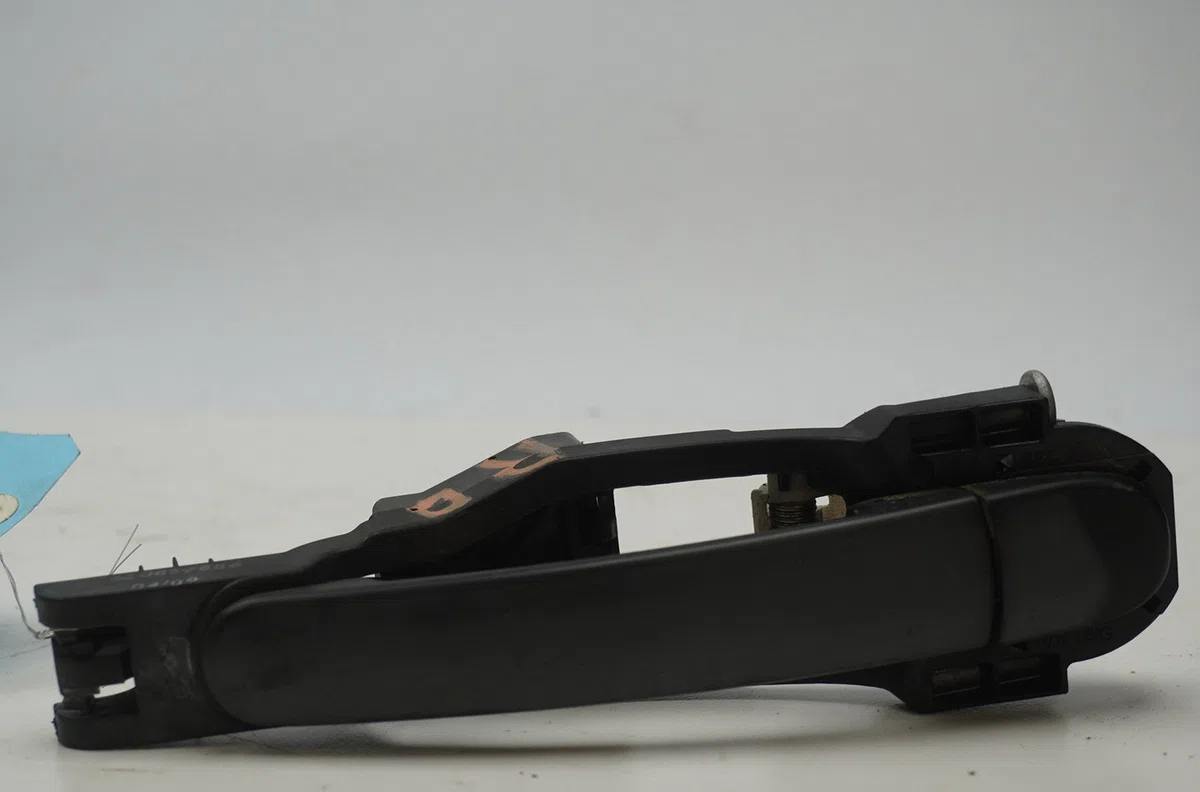 Poignee ext porte ard Seat IBIZA III (6L1) 1.2 12v (2006-2009) occasion