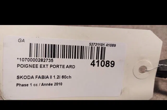 Poignee ext porte ard Skoda FABIA II (542) 1.2 (2006-2014) 5 portes occasion