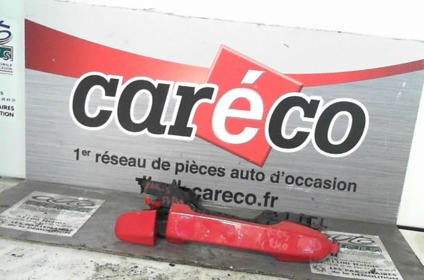 Poignee ext porte ard TOYOTA YARIS 3  YARIS 3 PHASE 1 occasion