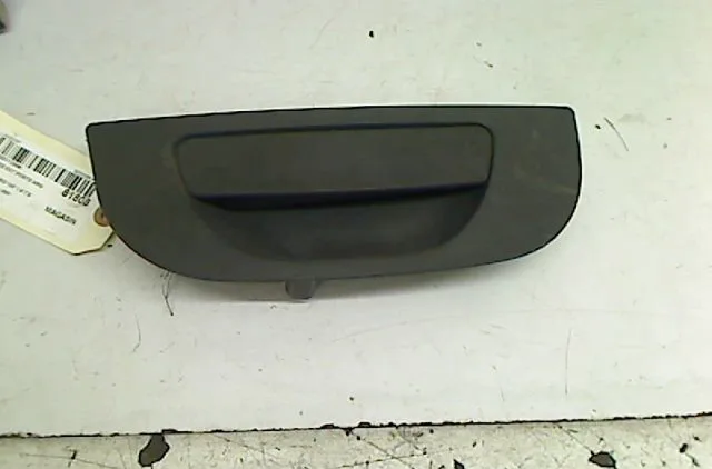 Poignee ext porte arg Alfa romeo 147 (937_) 1.6 16v t.spark eco (937.axa1a, 937.bxa1a) (2001-2010) occasion