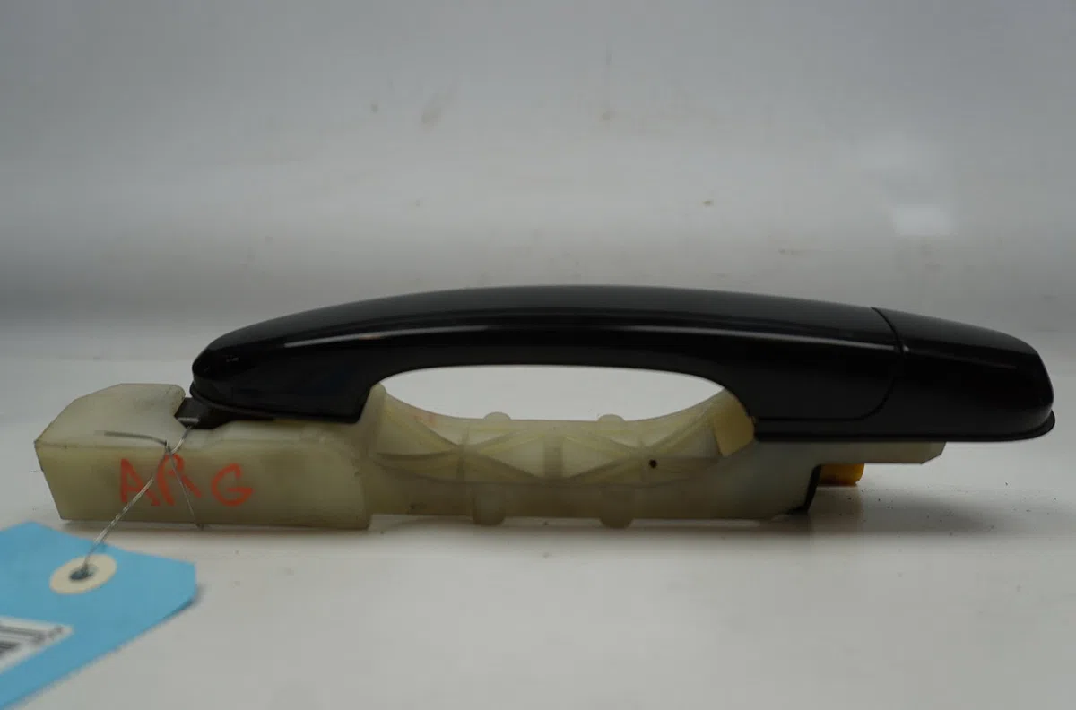 Poignee ext porte arg Hyundai TUCSON (JM) 2.0 crdi traction intégrale (2004-2010) occasion