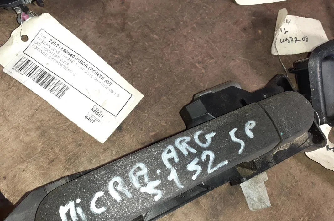 Poignee ext porte arg Nissan MICRA III (K12) 1.2 16v (2003-2010) occasion