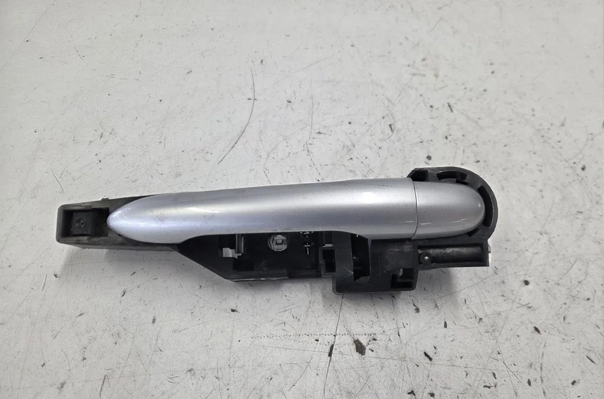 Poignee ext porte arg RENAULT KANGOO 2 PHASE 1 occasion