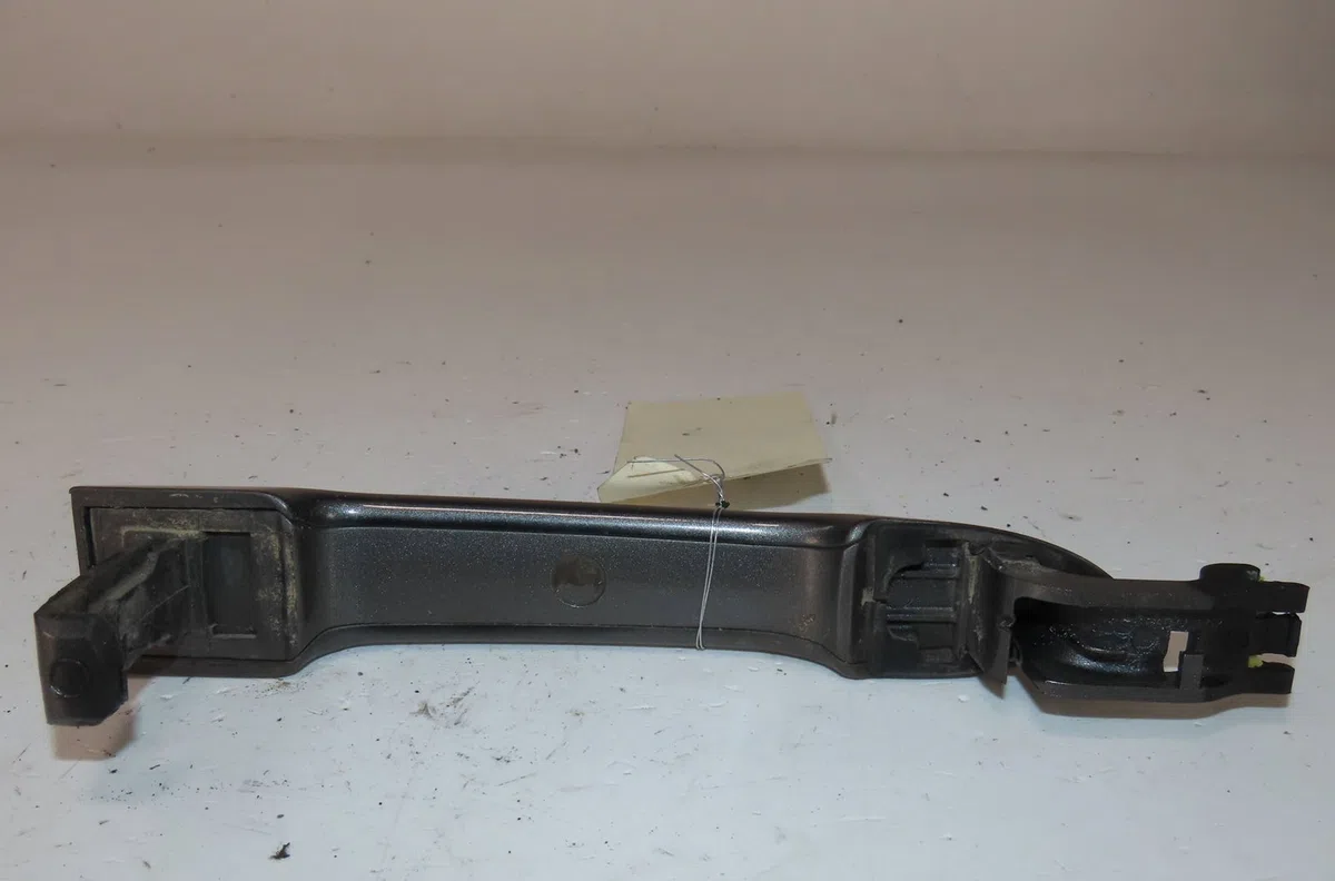 Poignee ext porte arg Renault LAGUNA III (BT0-1) 1.5 dci (bt00, bt0a, bt0t, bt1j) (2007-2015) 5 portes occasion