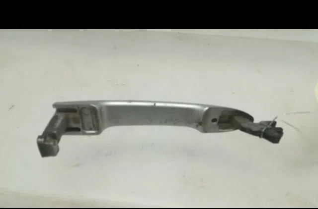 Poignee ext porte arg Renault SCÉNIC II (JM0-1_) 1.9 dci (jm0g, jm12, jm1g, jm2c) (2003-2006) occasion