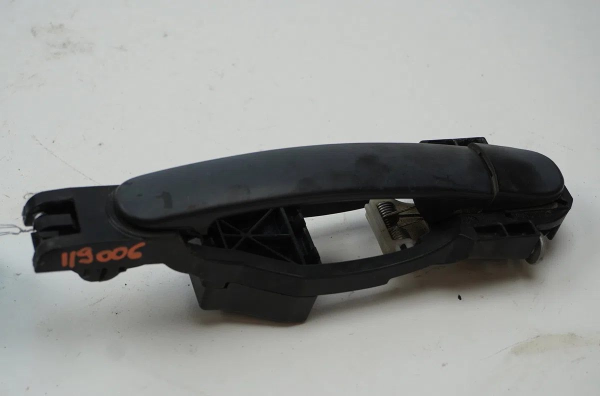 Poignee ext porte arg Seat IBIZA III (6L1) 1.2 12v (2006-2009) occasion