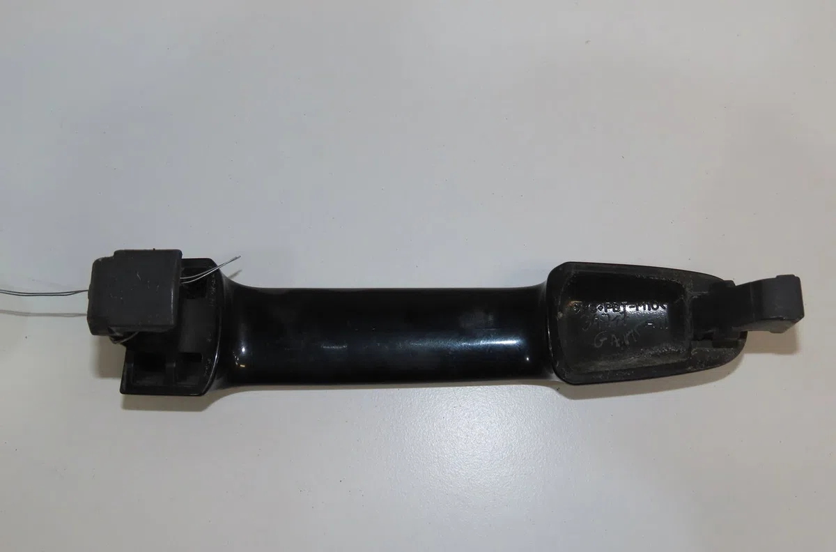 Poignee ext porte arg Toyota RAV 4 III (_A3_) 2.2 d 4wd (ala30_) (2006-2012) occasion