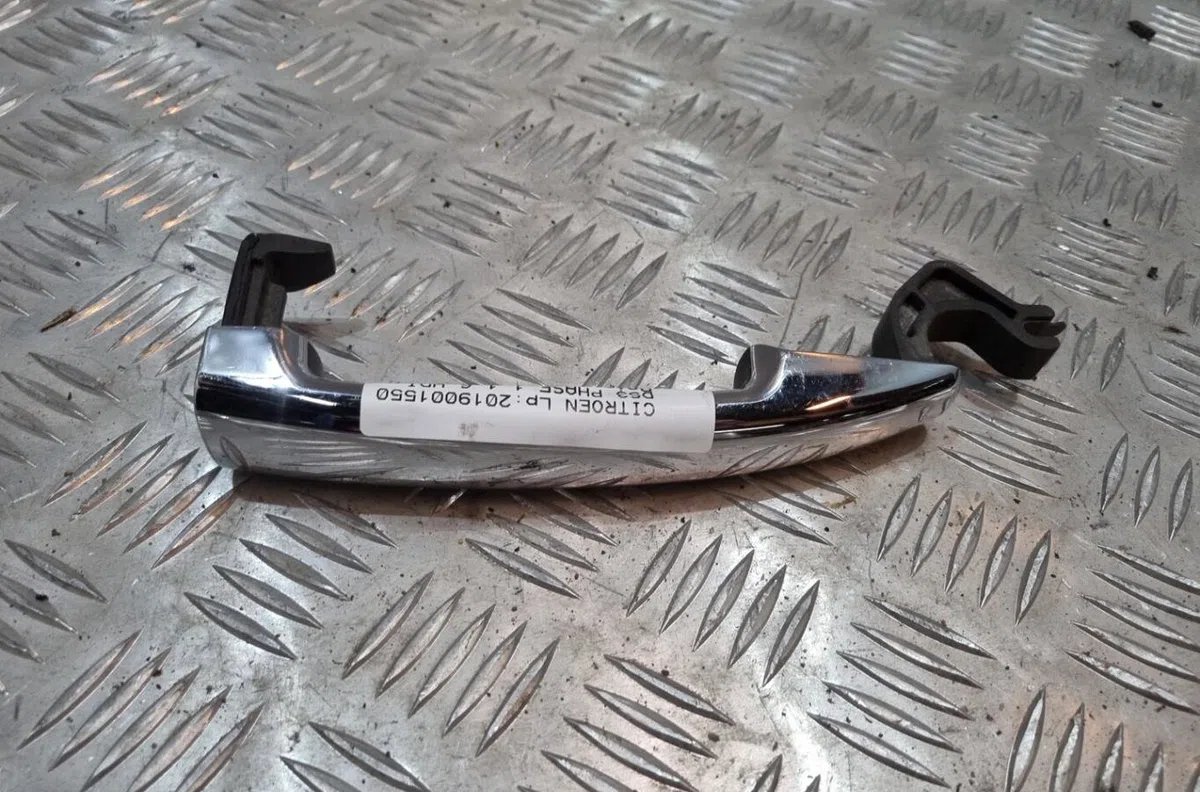 Poignee ext porte avd CITROEN DS3 PHASE 1 occasion